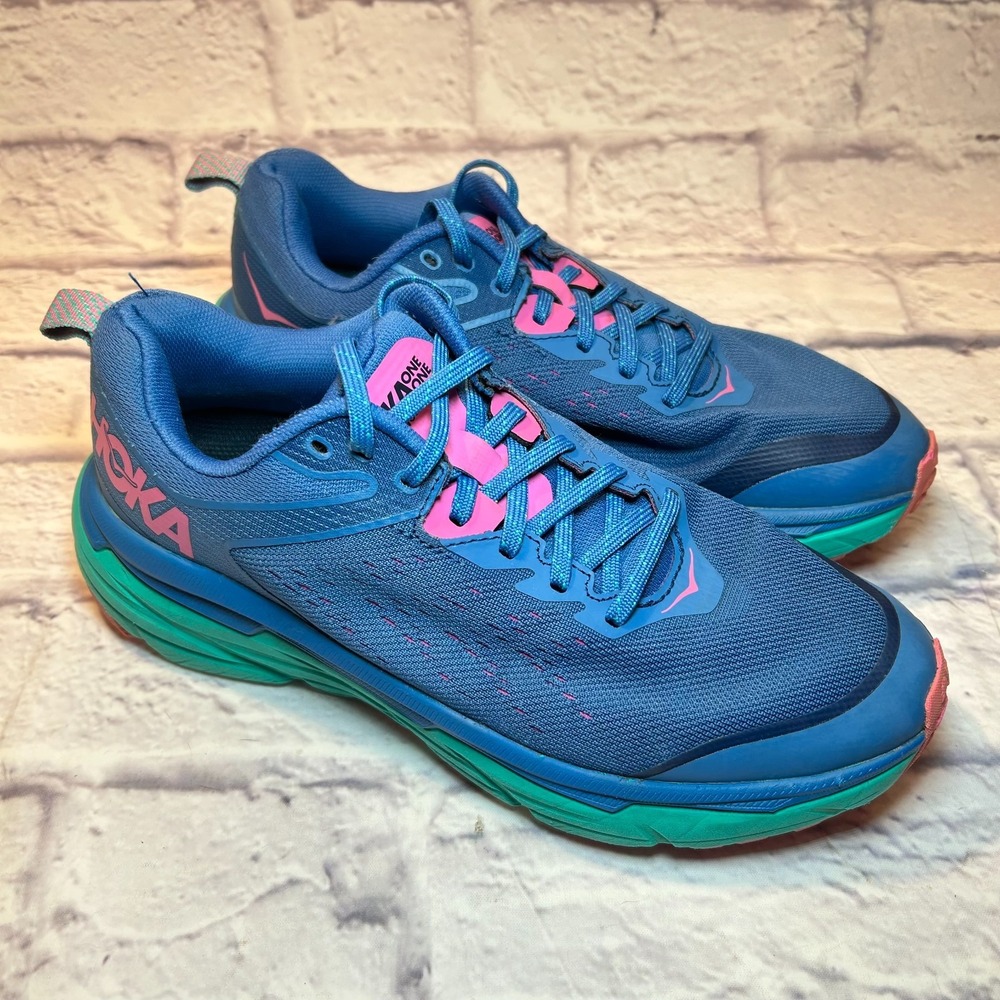 Hoka One One Challenger ATR 6 Running Shoes Womens 8.5B Vallarta Blue Pink